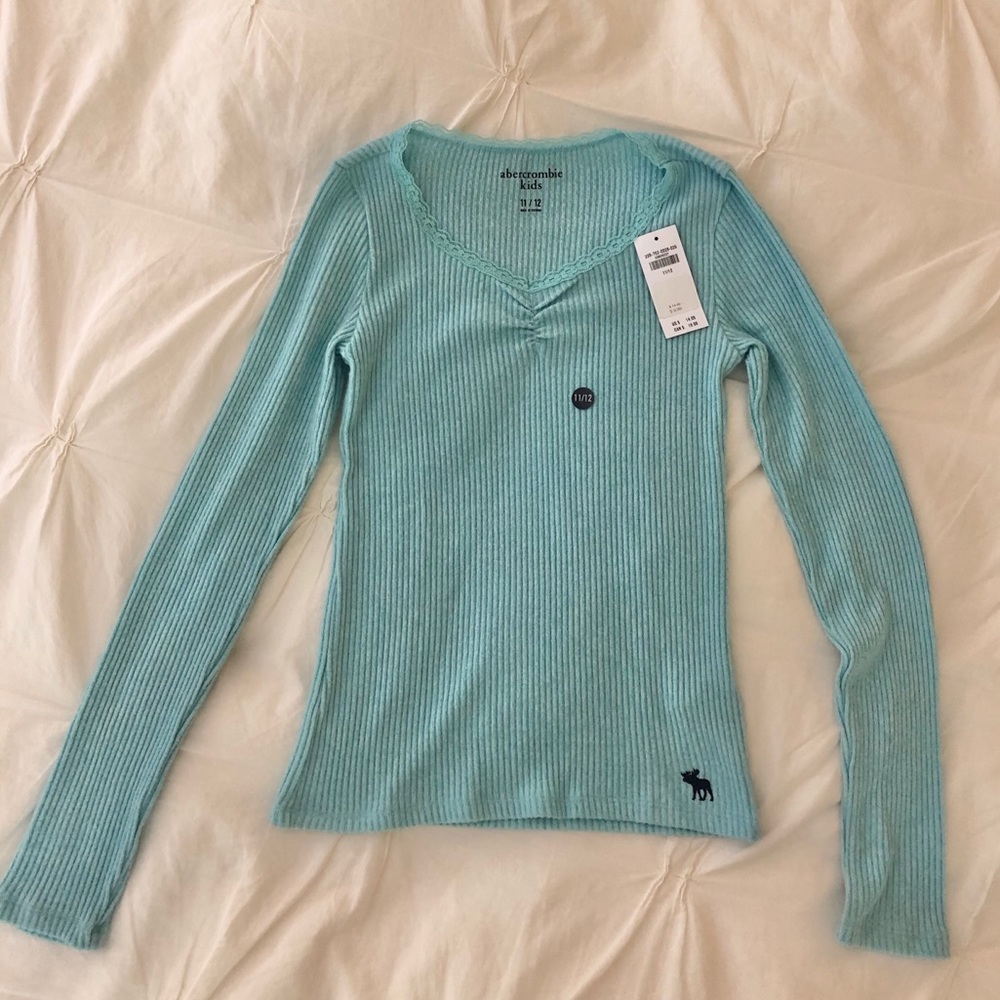 Abercrombie kids long sleeve ribbed henley